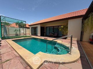 À vendre 4 chambres maison à Huay Yai, Pattaya