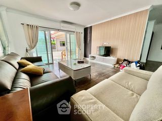 À vendre 4 chambres villa à Bang Lamung, Chonburi