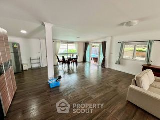 À vendre 4 chambres villa à Bang Lamung, Chonburi