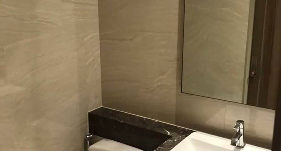 For rent 1 bed condo in Bang Rak, Bangkok