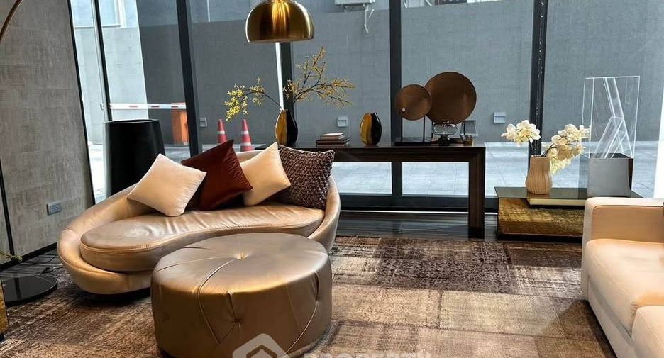 For rent 1 bed condo in Bang Rak, Bangkok