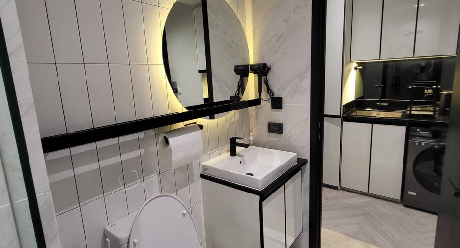 For rent 1 bed condo in Khlong San, Bangkok