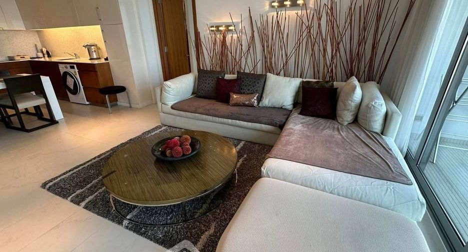 Condo en alquiler de 2 habitaciones en Bang Lamung, Chonburi