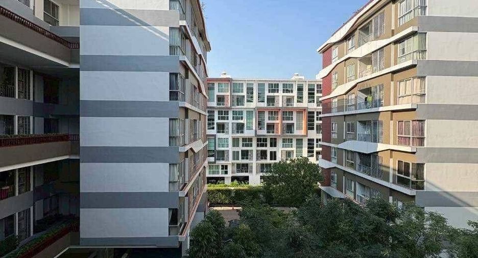 Wohnung zur Miete mit 2 Zimmer in Phra Khanong, Bangkok