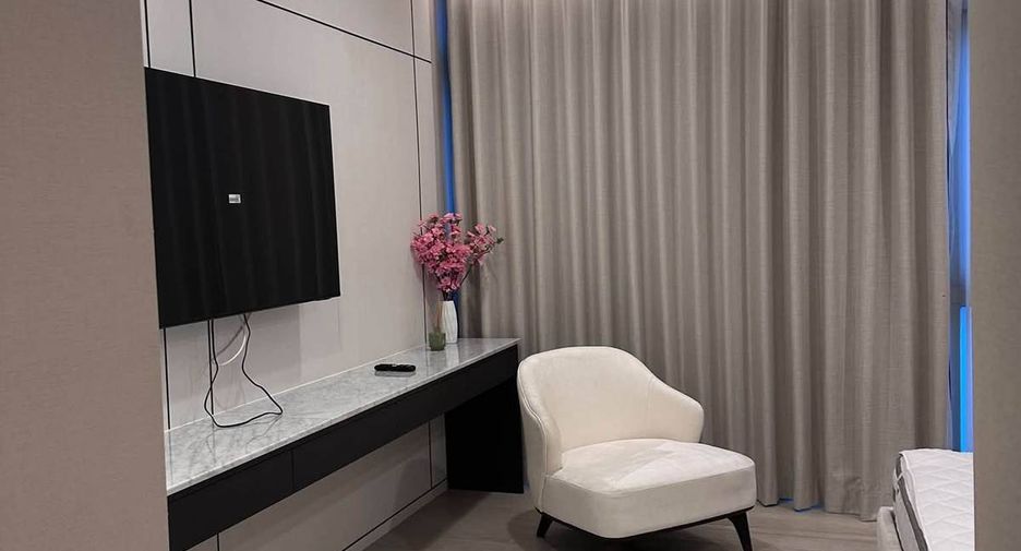Condo en alquiler de 3 habitaciones en Khlong Toei, Bangkok