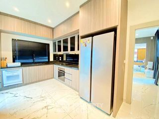 For rent 6 bedrooms villa in Bang Lamung, Chonburi