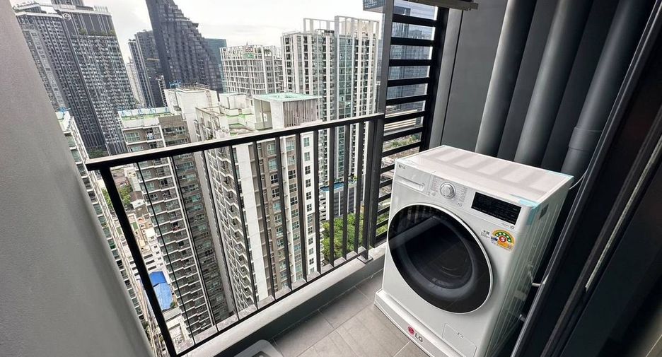 For rent 1 Beds condo in Huai Khwang, Bangkok