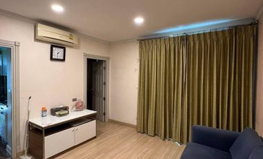 For rent 2 bedrooms condo in Sathon, Bangkok