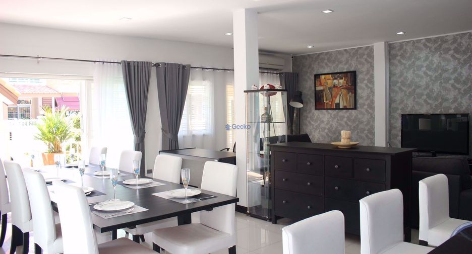 Casa en alquiler y en venta de 4 habitaciones en Bang Lamung, Chonburi