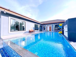 Casa en alquiler de 3 habitaciones en Bang Lamung, Chonburi