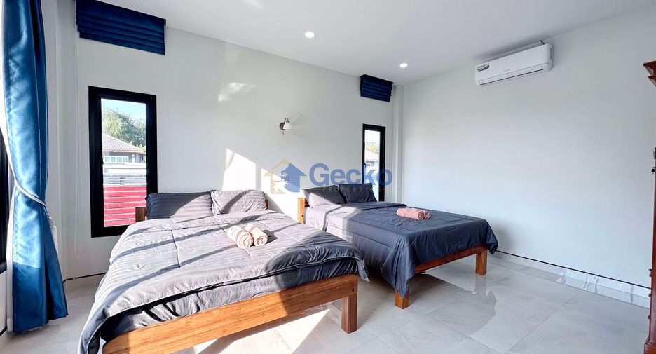 Casa en alquiler de 3 habitaciones en Bang Lamung, Chonburi