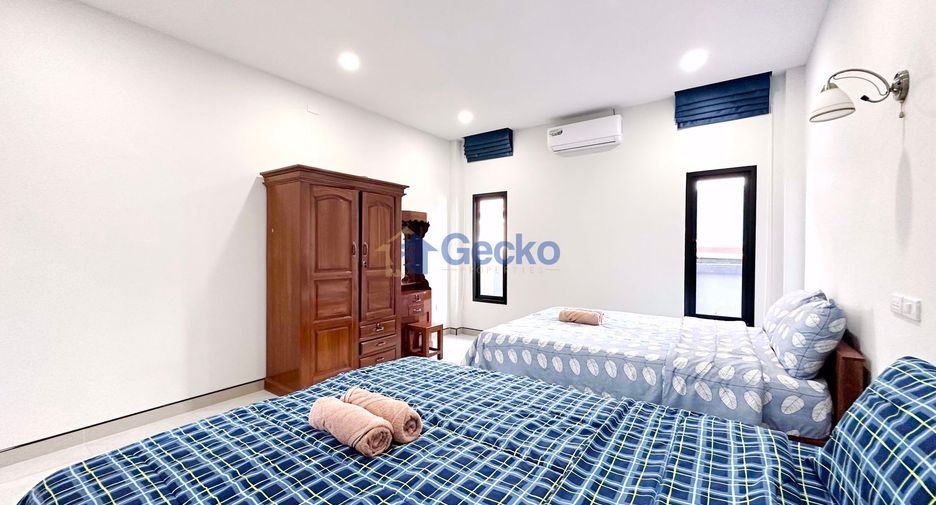 Casa en alquiler de 3 habitaciones en Bang Lamung, Chonburi
