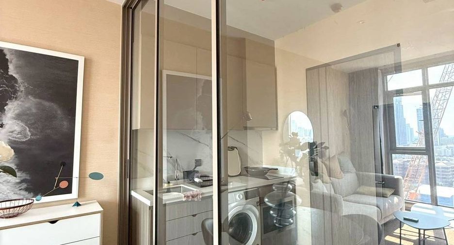 For rent 1 bed condo in Watthana, Bangkok