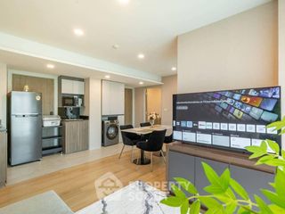 Condo en alquiler de 2 habitaciones en Huai Khwang, Bangkok