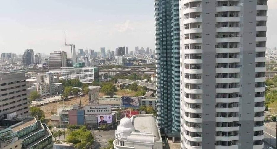 Condo en alquiler de 1 habitaciones en Pathum Wan, Bangkok