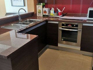 À louer 2 chambres appartement à Sathon, Bangkok