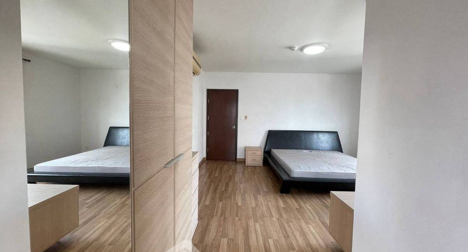 Apartamento en alquiler de 2 habitaciones en Khlong Toei, Bangkok