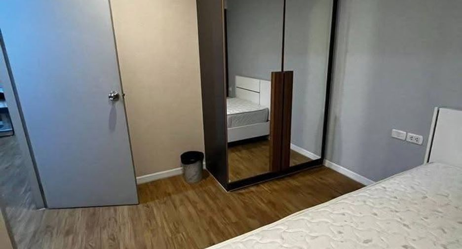 Condo en alquiler de 2 habitaciones en Yan Nawa, Bangkok