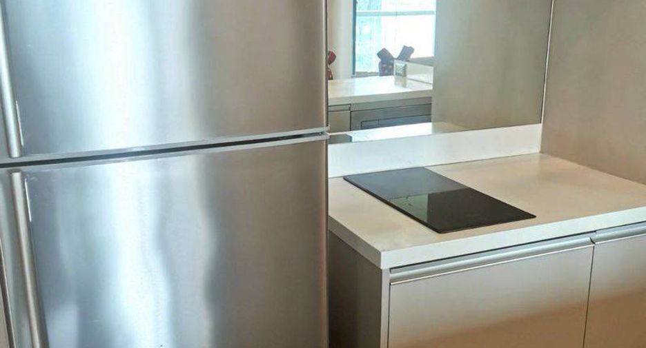 For rent 1 bed condo in Sathon, Bangkok