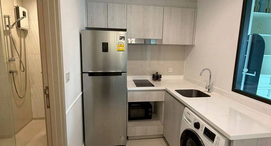For rent 1 bed condo in Pathum Wan, Bangkok