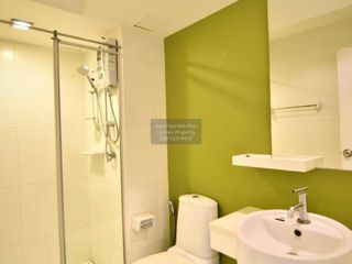 Wohnung zur Miete mit 2 Zimmer in Phra Khanong, Bangkok