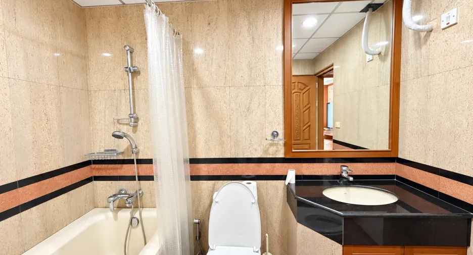 For sale 2 bedrooms condo in Cha Am, Phetchaburi