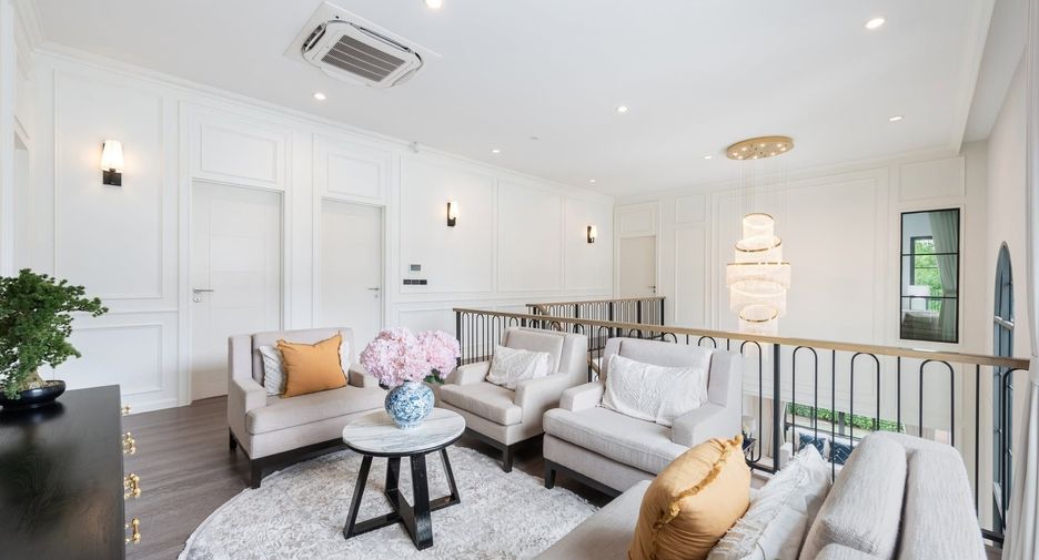 Casa en alquiler de 5 habitaciones en Bang Phli, Samut Prakan