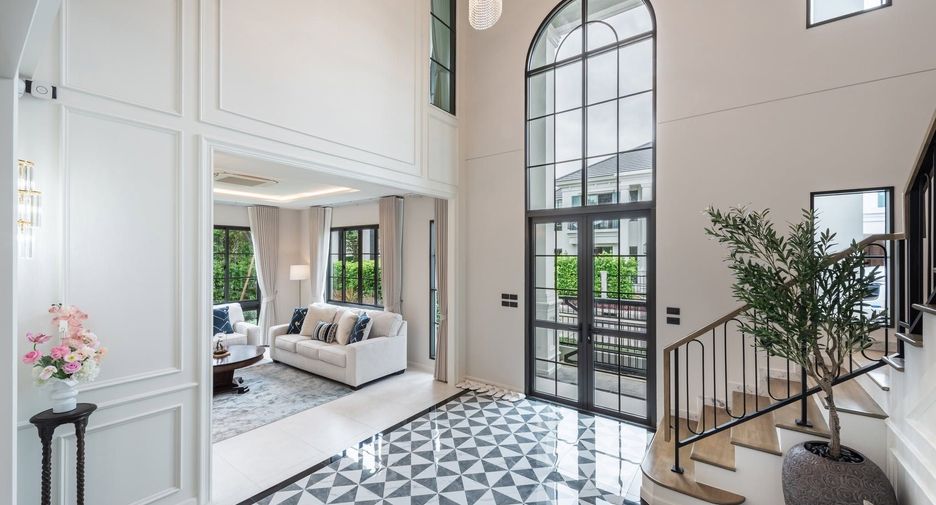 Casa en alquiler de 5 habitaciones en Bang Phli, Samut Prakan