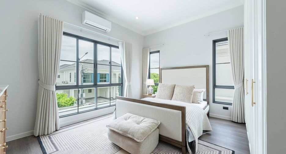 Casa en alquiler de 5 habitaciones en Bang Phli, Samut Prakan