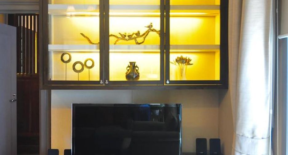 For rent 1 bed condo in Watthana, Bangkok