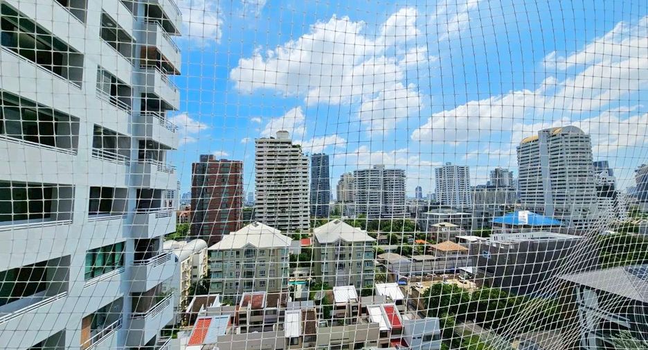 Wohnung zur Miete mit 3 Zimmer in Khlong Toei, Bangkok