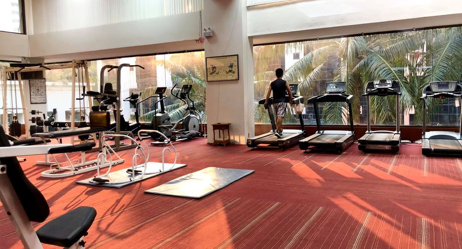 For rent 1 bed condo in Watthana, Bangkok