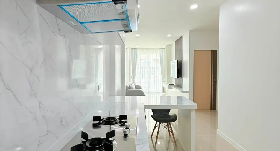 For sale 2 bedrooms townhouse in Bang Lamung, Chonburi