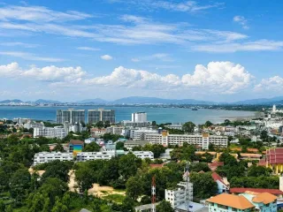 For sale 1 bed condo in Bang Lamung, Chonburi