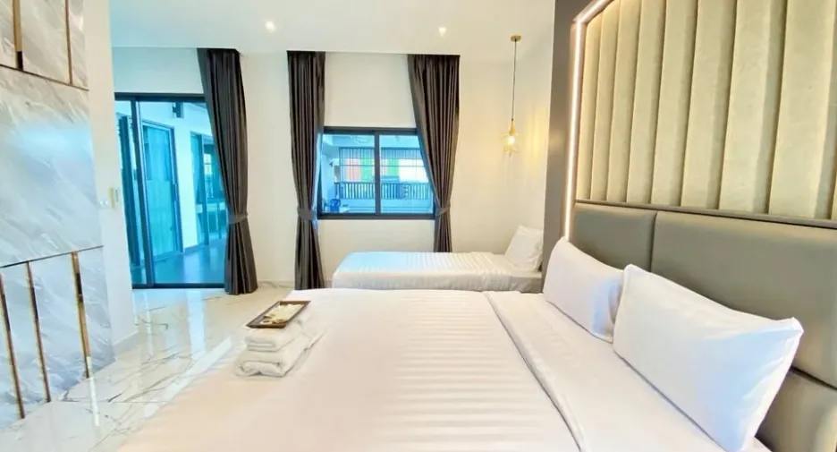 Villa en alquiler de 6 habitaciones en Bang Lamung, Chonburi