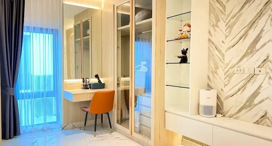 Villa en alquiler de 6 habitaciones en Bang Lamung, Chonburi