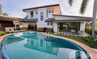 出租 3 卧室 别墅 在 Phuket Town, 普吉