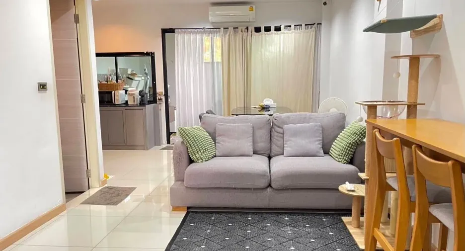 Reihenhaus zum Kauf und zur Miete mit 3 Zimmer in Pak Kret, Nonthaburi