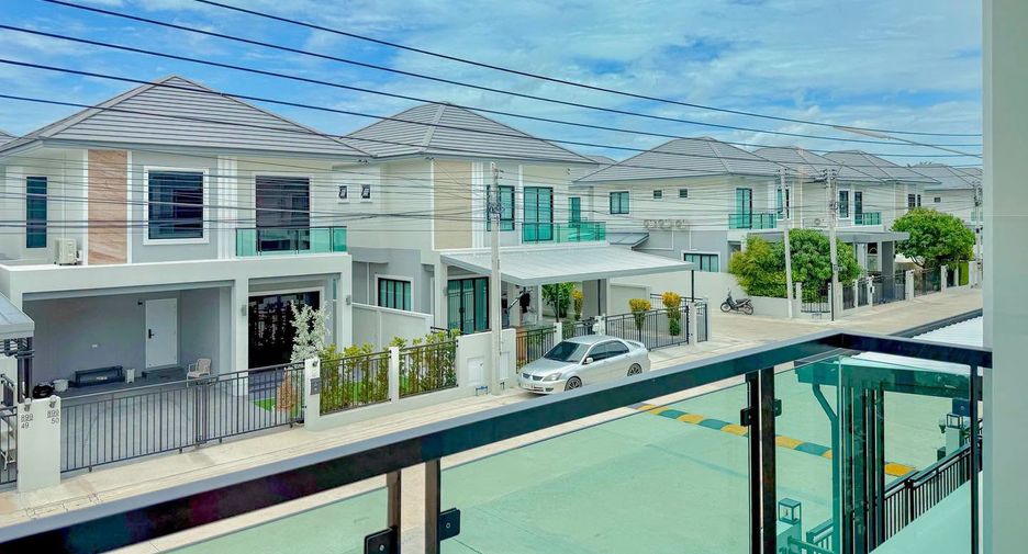 Casa en venta de 3 habitaciones en Bang Lamung, Chonburi