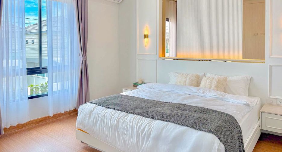 Casa en venta de 3 habitaciones en Bang Lamung, Chonburi