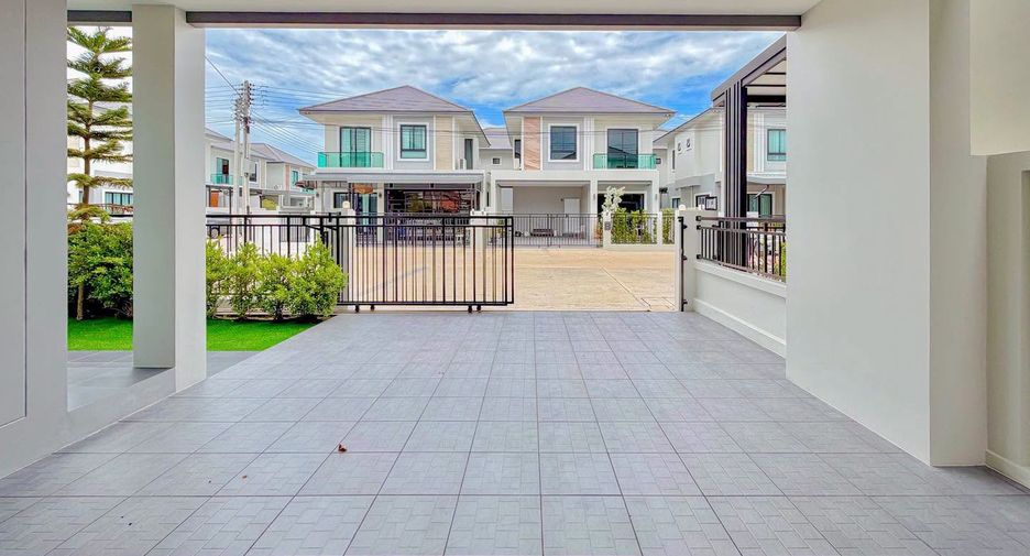 Casa en venta de 3 habitaciones en Bang Lamung, Chonburi