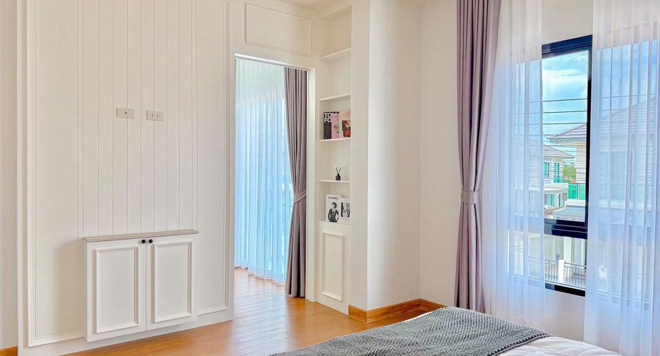 Casa en venta de 3 habitaciones en Bang Lamung, Chonburi