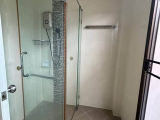 Casa en alquiler de 3 habitaciones en Lat Krabang, Bangkok