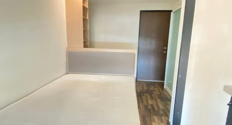 For sale 1 bed condo in Bang Na, Bangkok
