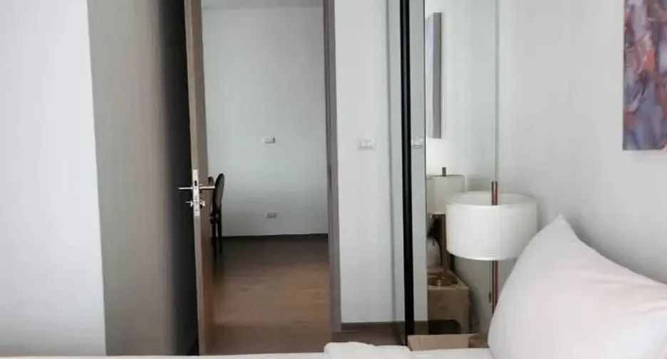 Condo en alquiler de 2 habitaciones en Khlong Toei, Bangkok