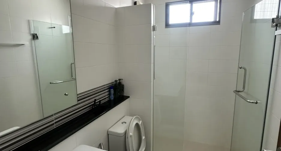 Casa en venta de 4 habitaciones en Pak Kret, Nonthaburi