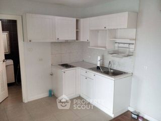 Condo en venta de 2 habitaciones en Bang Phlat, Bangkok