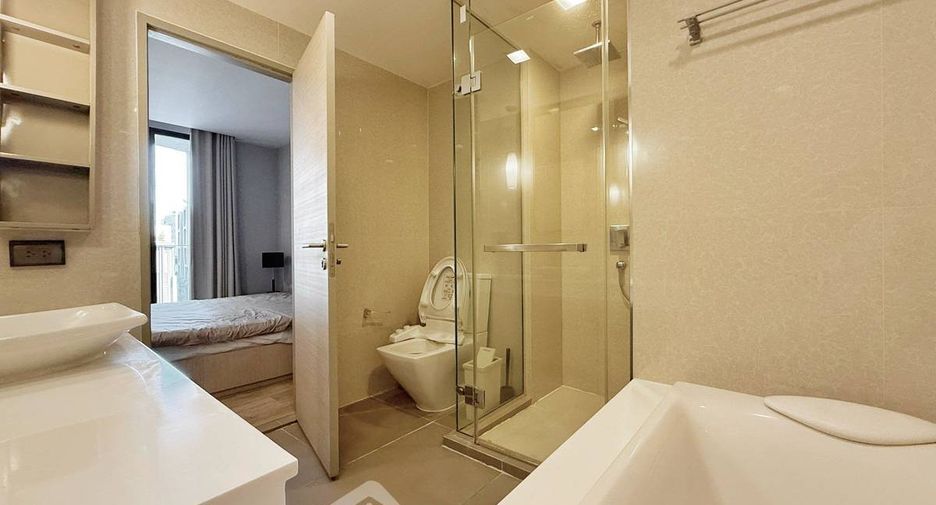 Wohnung zum Kauf mit 3 Zimmer in Khlong Toei, Bangkok