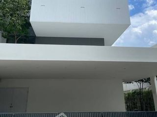 Casa en alquiler de 3 habitaciones en Don Mueang, Bangkok