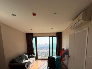 Condo en venta de 2 habitaciones en Bang Phlat, Bangkok